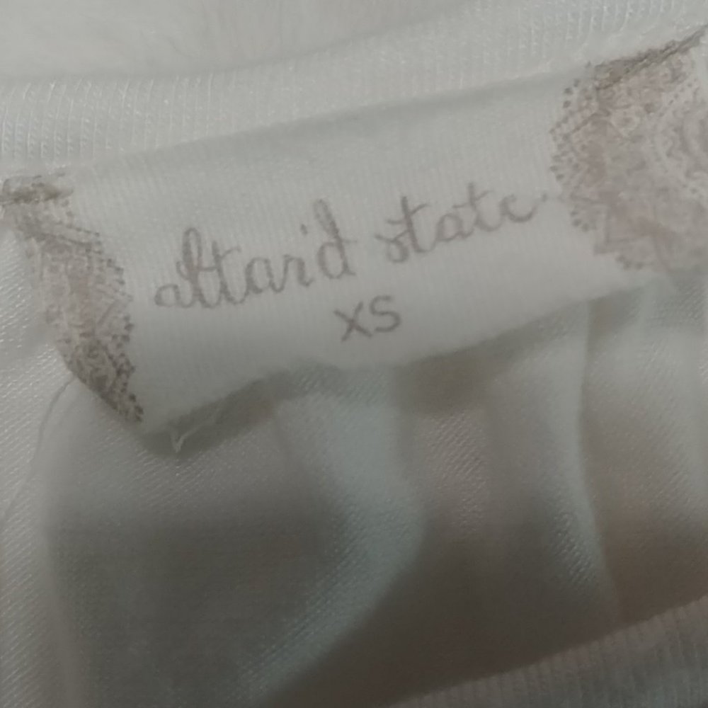 Altered State Ruffle Lace Blouse - Picture 6 of 6